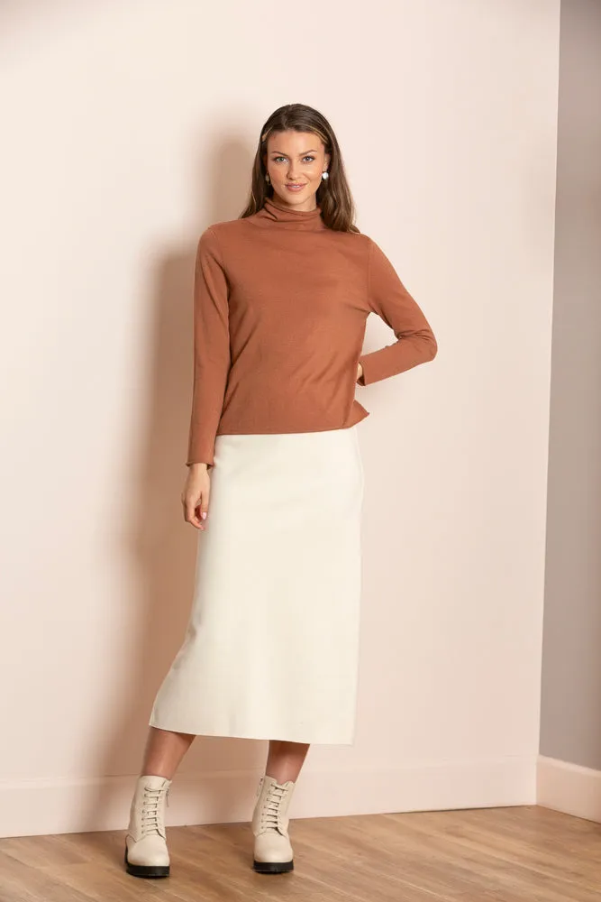 Amaya 100% Merino Wool Turtle Neck Sweater in Brown