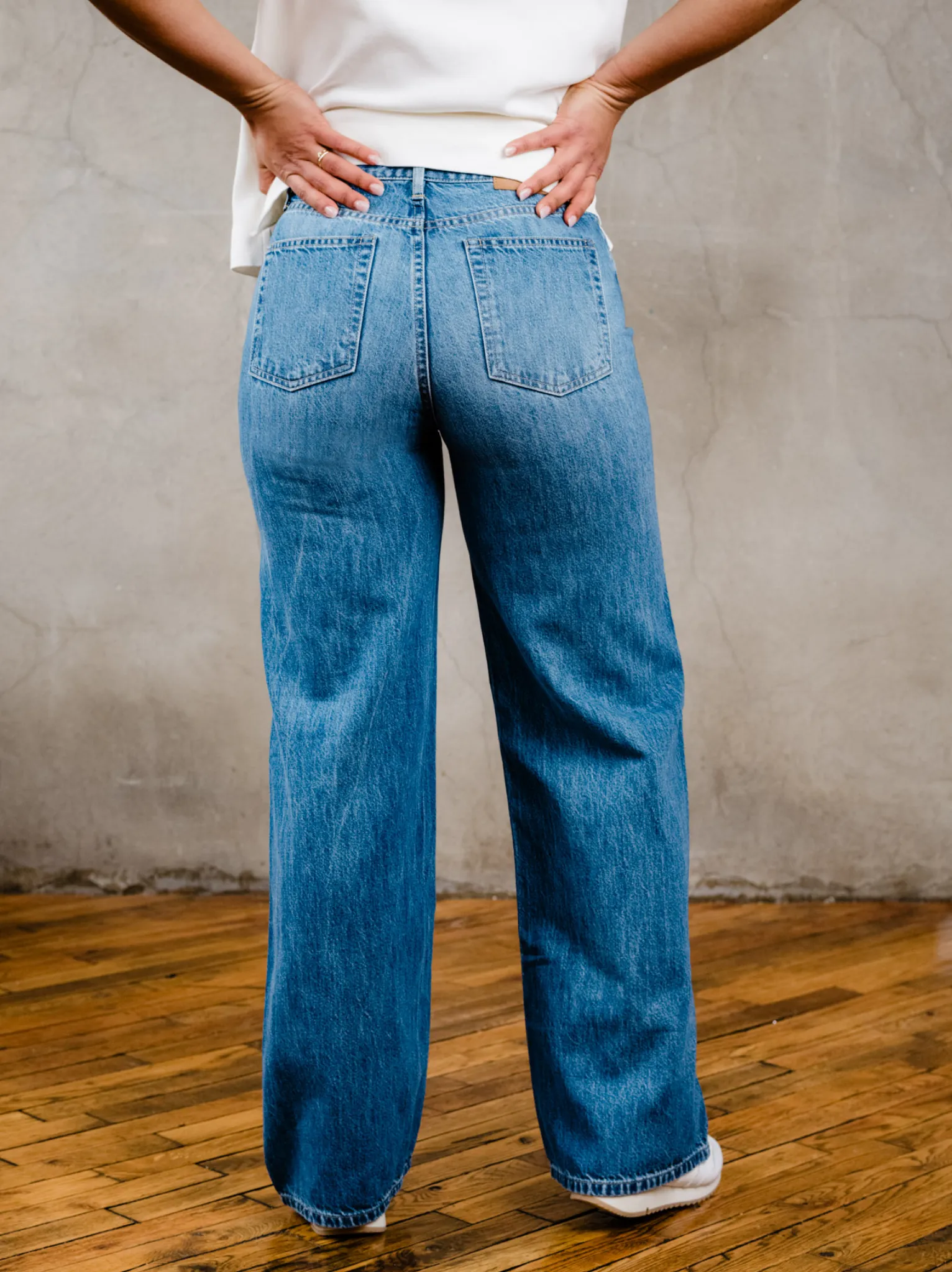 Elaine Wide Leg Jean