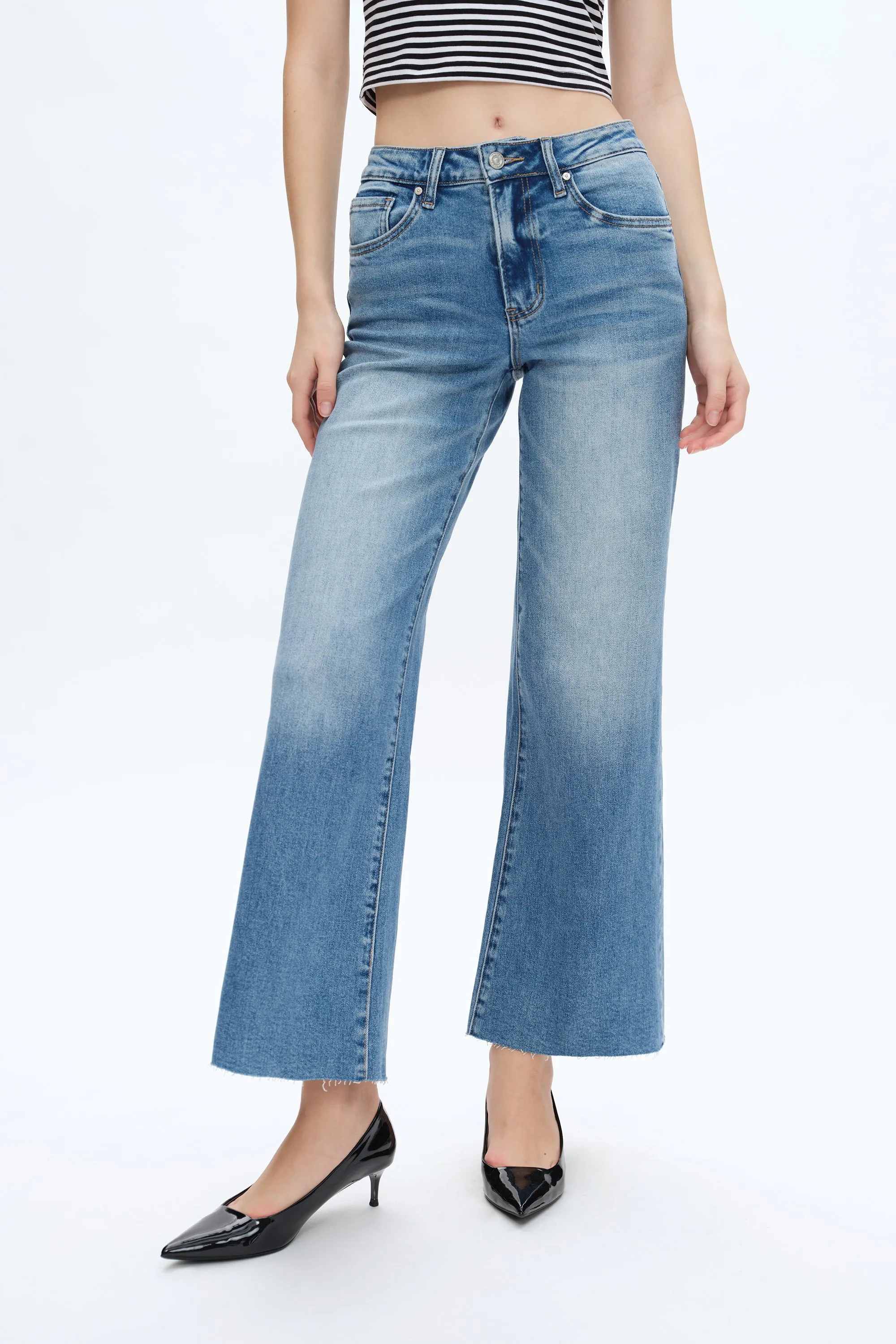 High Rise Wide Leg Denim Jeans With Raw Hem