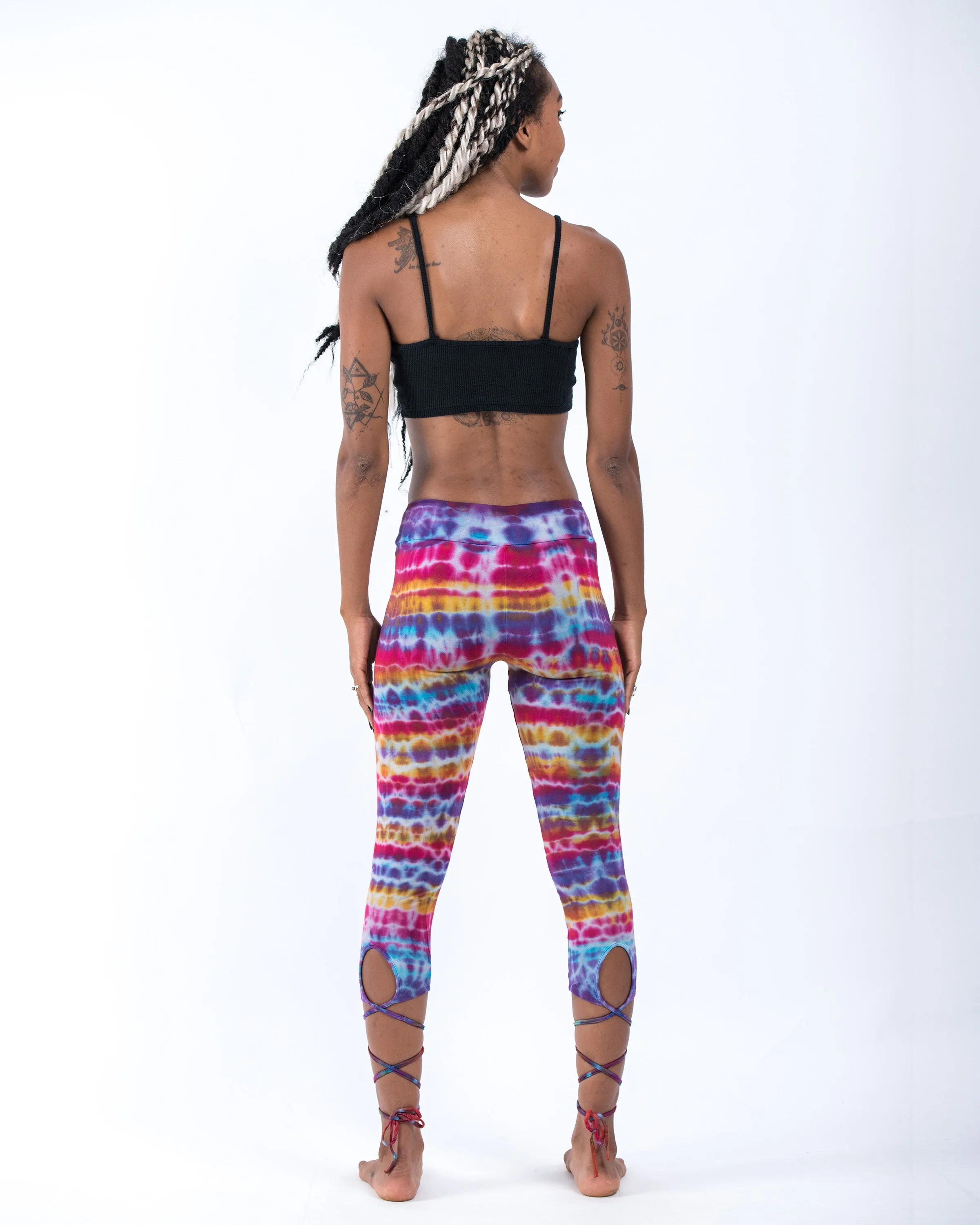 Melting Stripes Tie Dye Capri Leggings in Sugar Rainbow