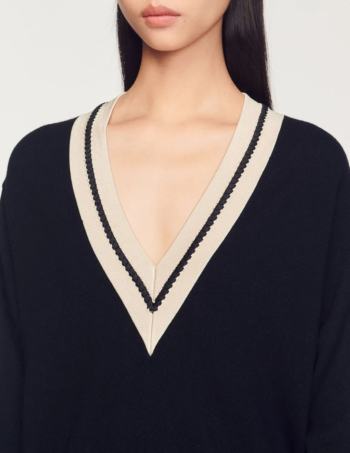 Sweater With Contrasting V-Neck